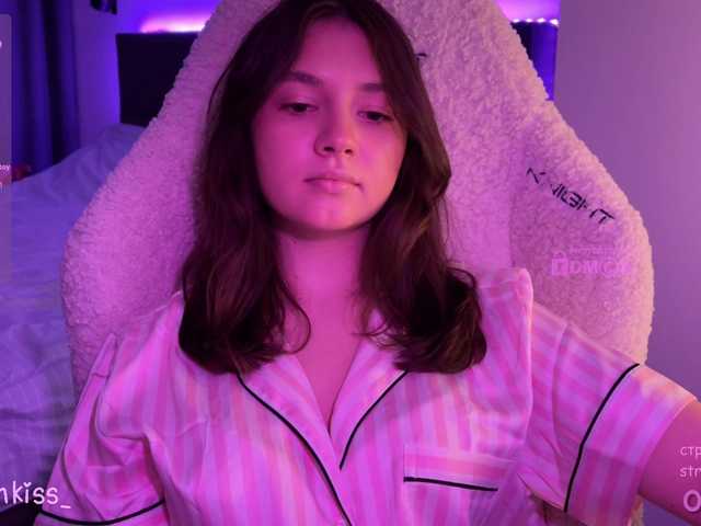 -FoxAlisa- live cam on BongaCams