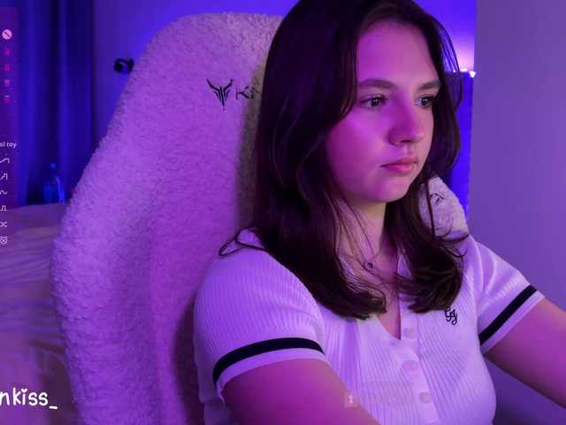 -FoxAlisa- live cam on BongaCams