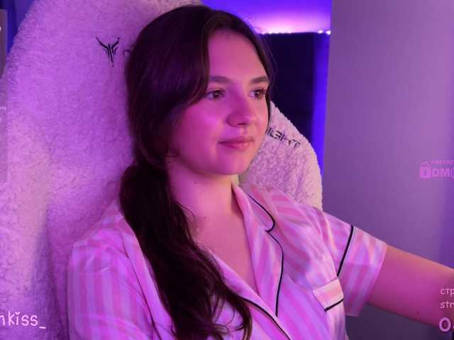 -FoxAlisa- live cam on BongaCams