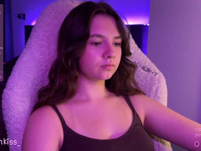 -FoxAlisa- live cam on BongaCams