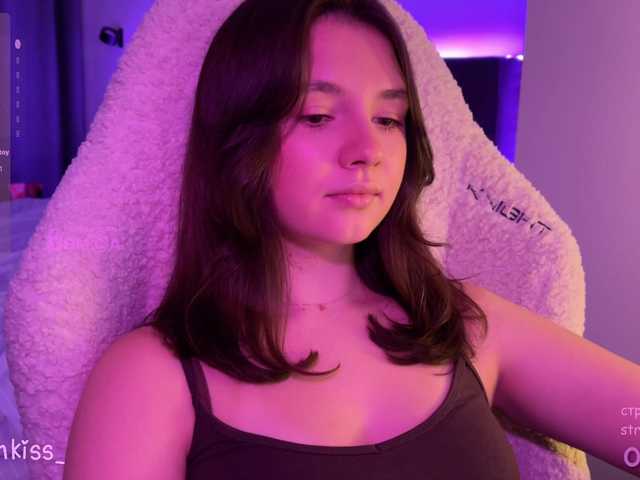 -FoxAlisa- live cam on BongaCams