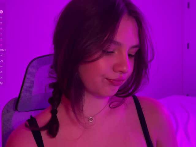 -FoxAlisa- live cam on BongaCams