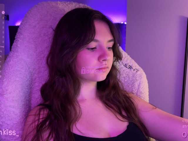 -FoxAlisa- live cam on BongaCams