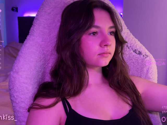 -FoxAlisa- live cam on BongaCams
