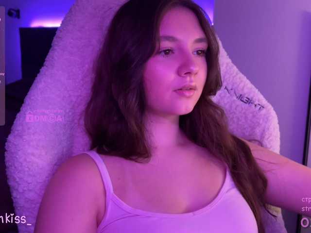 kisankiss webcam