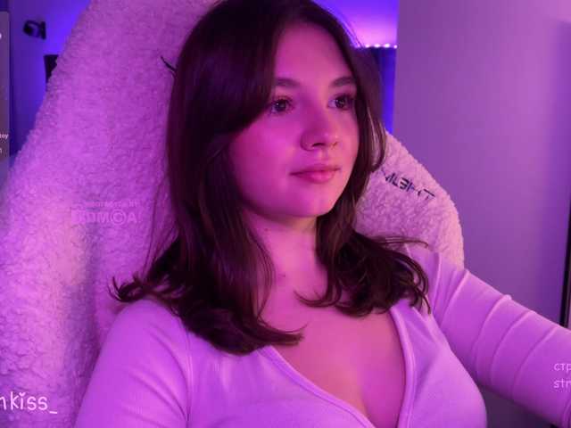 -FoxAlisa- live cam on BongaCams
