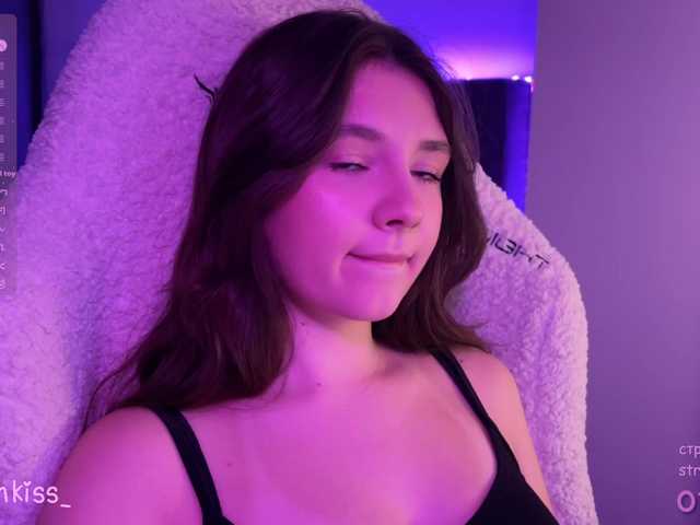 -FoxAlisa- live cam on BongaCams
