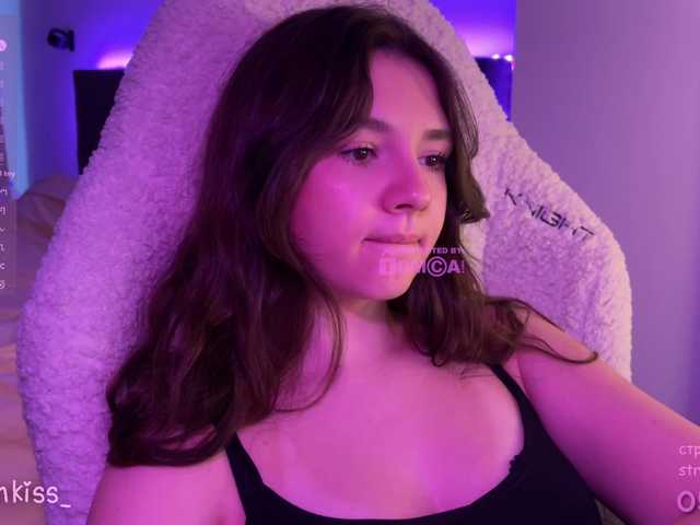 -FoxAlisa- live cam on BongaCams
