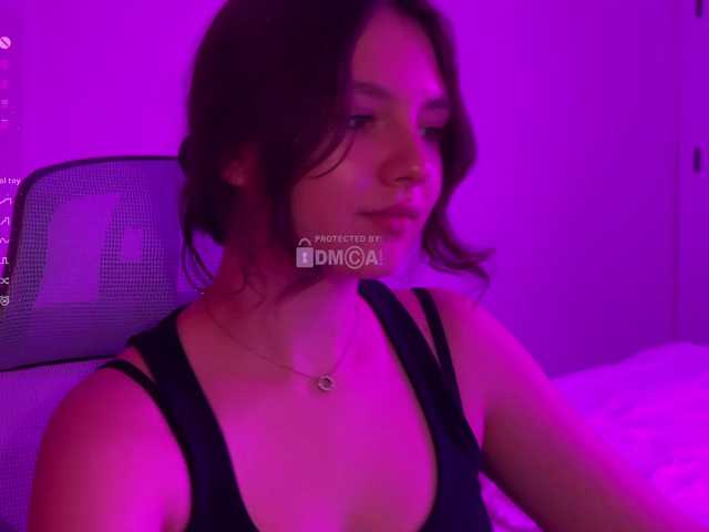 -FoxAlisa- live cam on BongaCams