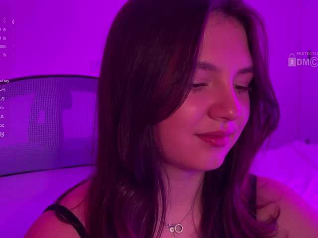 -FoxAlisa- live cam on BongaCams