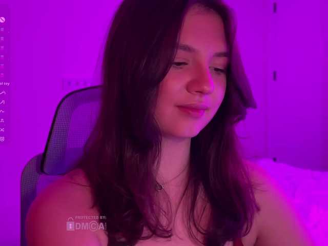 -FoxAlisa- live cam on BongaCams