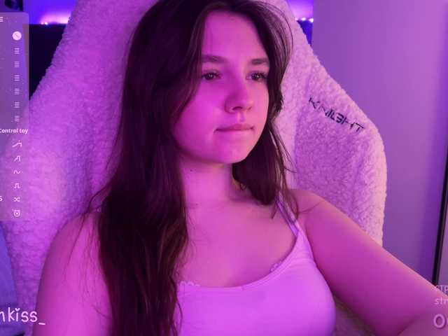 -FoxAlisa-'s BongaCams show and profile