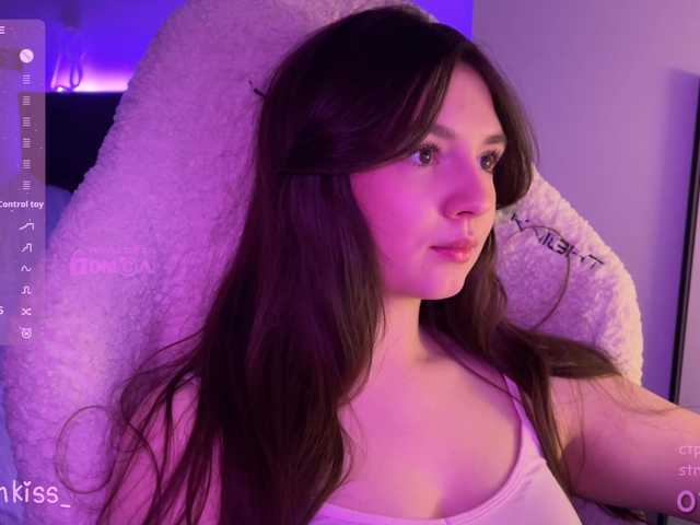 -FoxAlisa-'s BongaCams show and profile