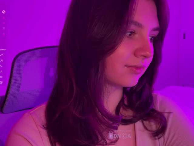 -FoxAlisa- live cam on BongaCams