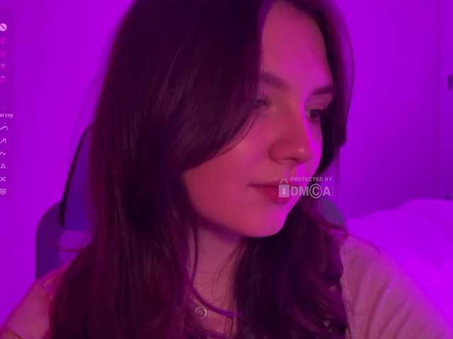 -FoxAlisa- live cam on BongaCams