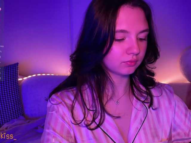 -FoxAlisa- live cam on BongaCams