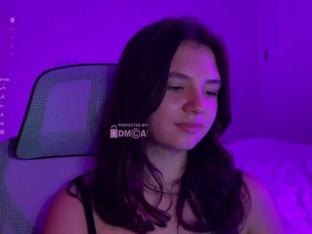 -FoxAlisa- live cam on BongaCams