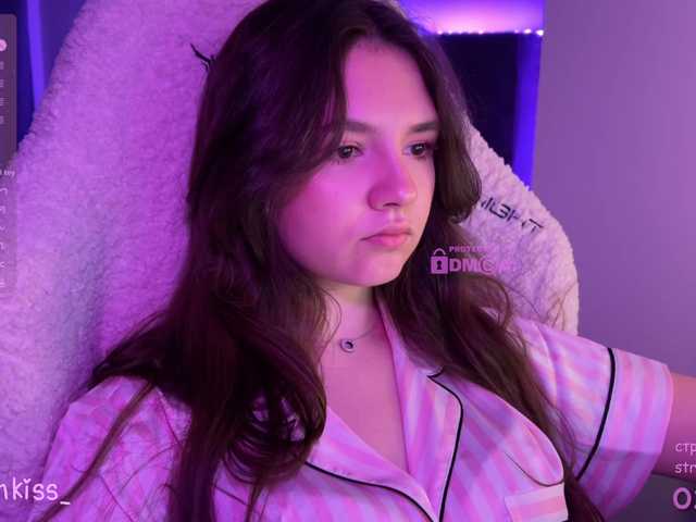 -FoxAlisa- live cam on BongaCams