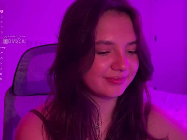 -FoxAlisa- live cam on BongaCams