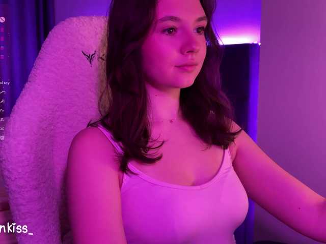 -FoxAlisa- live cam on BongaCams