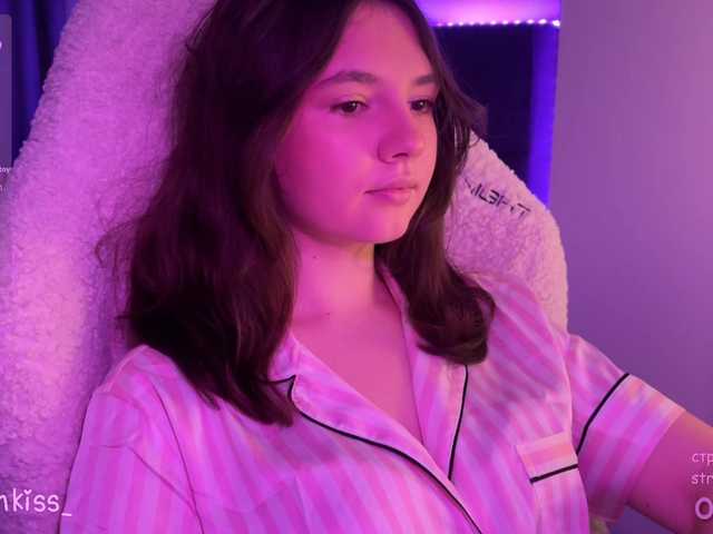 -FoxAlisa- live cam on BongaCams