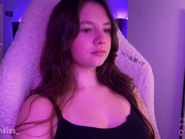 -FoxAlisa- live cam on BongaCams