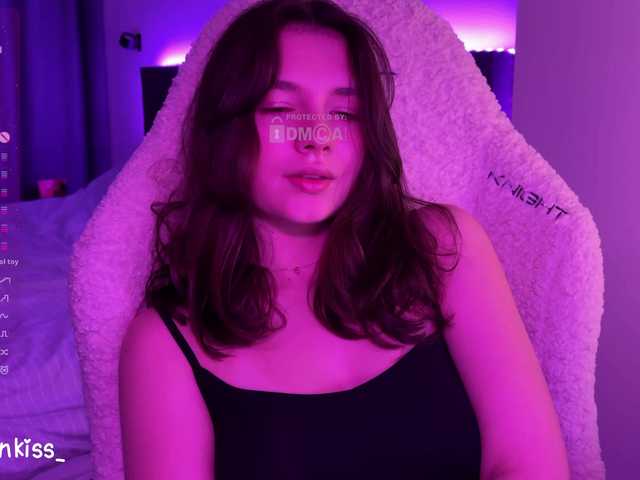 -FoxAlisa- live cam on BongaCams