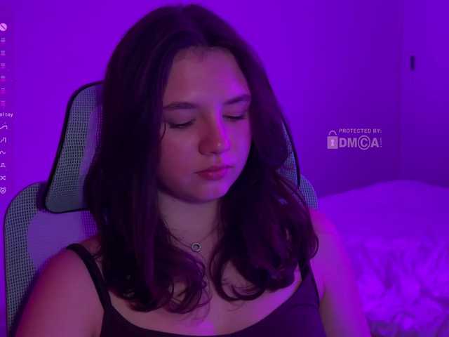 -FoxAlisa- live cam on BongaCams