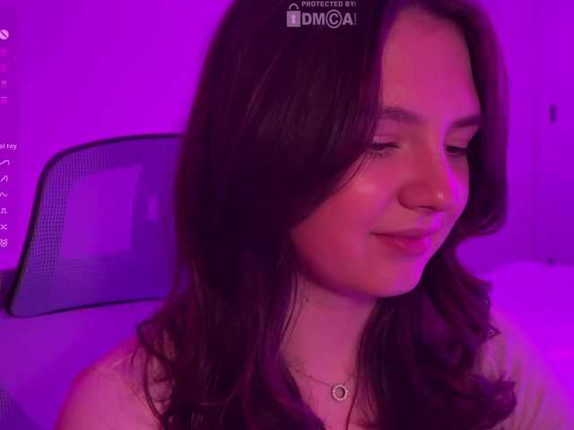 -FoxAlisa- live cam on BongaCams