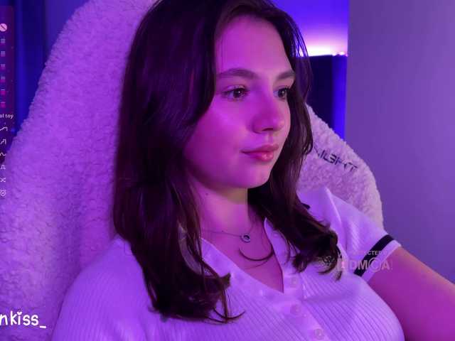 -FoxAlisa- live cam on BongaCams