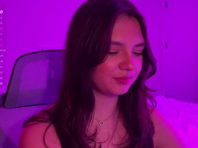 -FoxAlisa- live cam on BongaCams