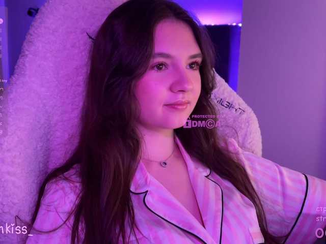 -FoxAlisa- live cam on BongaCams