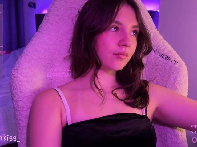 -FoxAlisa- live cam on BongaCams