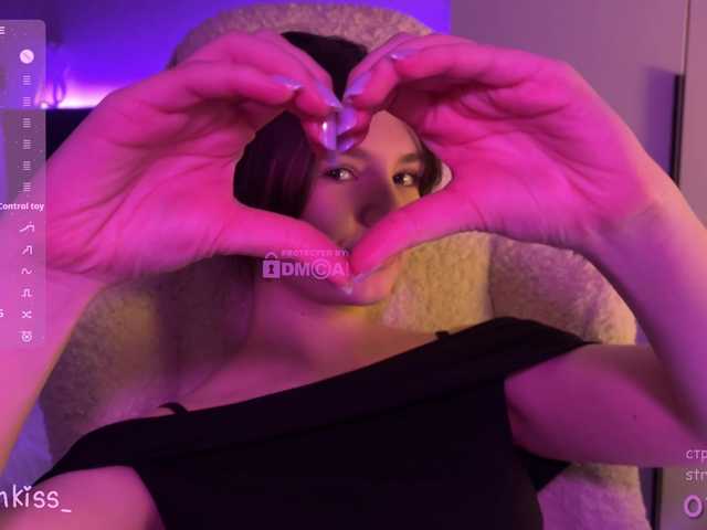-FoxAlisa-'s BongaCams show and profile