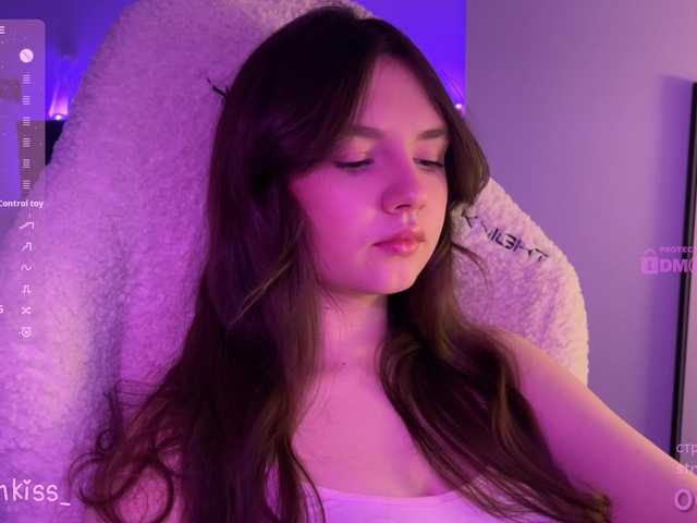 -FoxAlisa-'s BongaCams show and profile