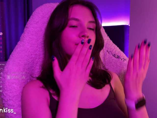 -FoxAlisa- live cam on BongaCams
