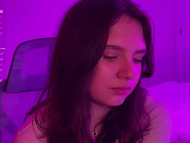 -FoxAlisa- live cam on BongaCams