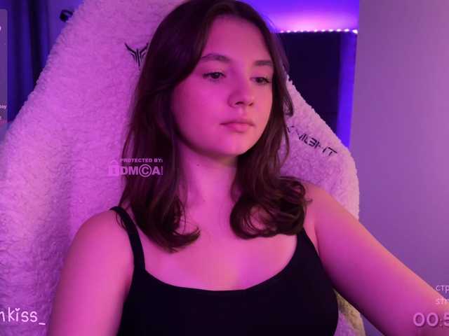-FoxAlisa- live cam on BongaCams