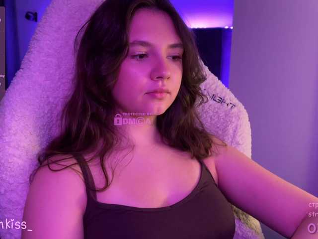 -FoxAlisa- live cam on BongaCams