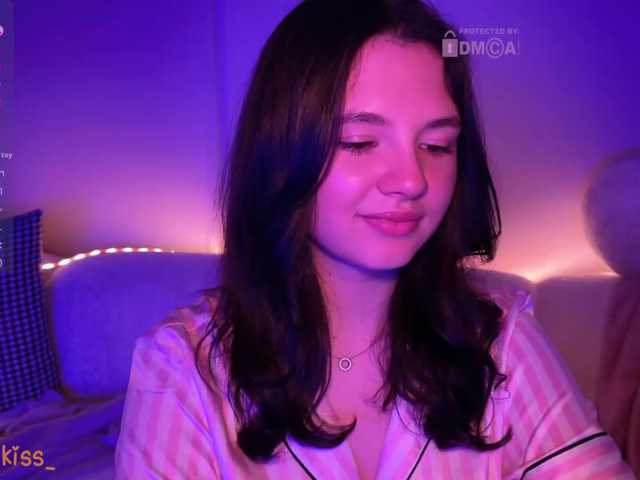 -FoxAlisa- live cam on BongaCams