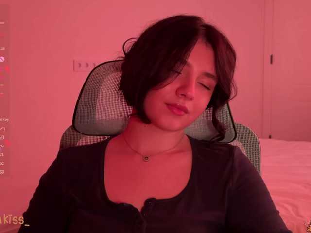 -FoxAlisa- live cam on BongaCams
