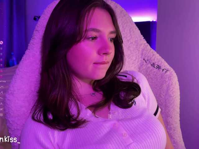 -FoxAlisa- live cam on BongaCams