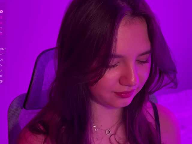 -FoxAlisa- live cam on BongaCams