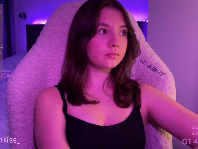 -FoxAlisa- live cam on BongaCams