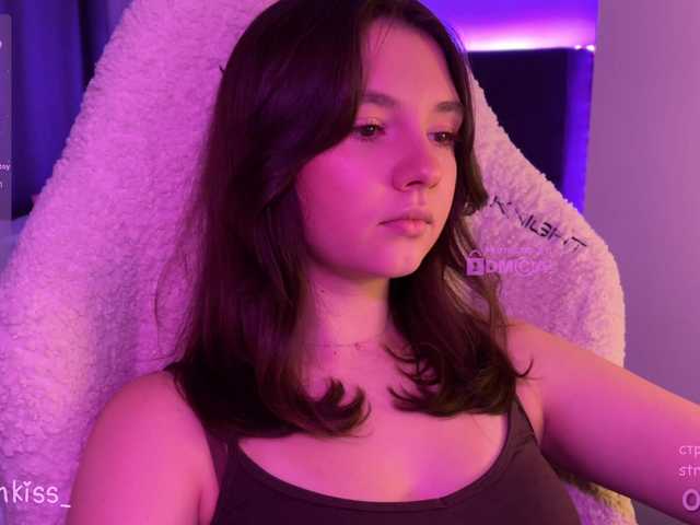 -FoxAlisa- live cam on BongaCams