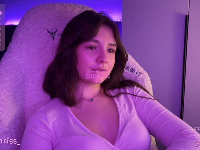 -FoxAlisa- live cam on BongaCams