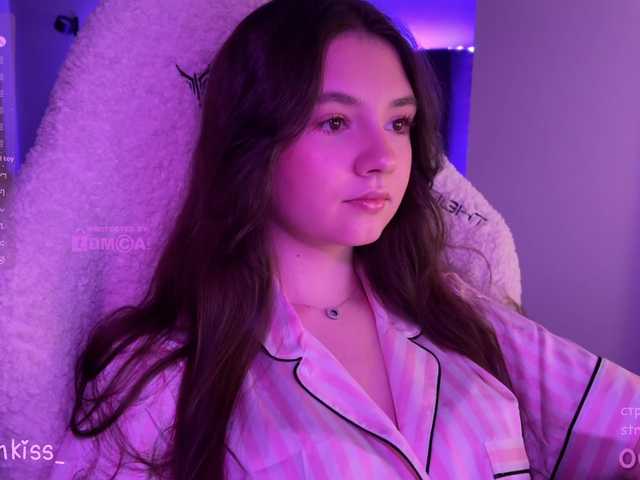 -FoxAlisa- live cam on BongaCams