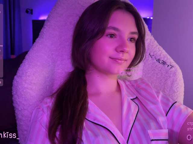 -FoxAlisa- live cam on BongaCams