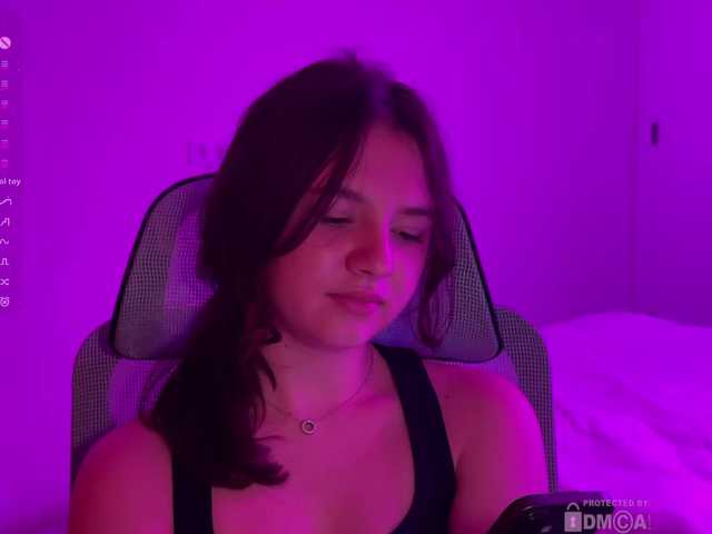 -FoxAlisa- live cam on BongaCams