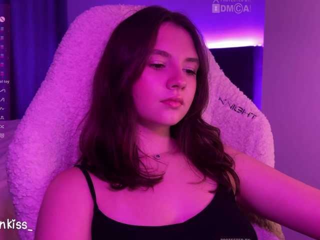 kisankiss live webcam show